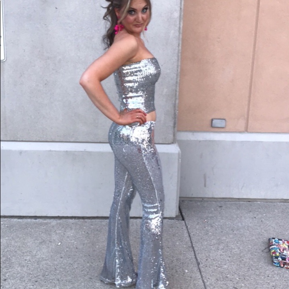 2 Piece silverbelle bottom Sequin set